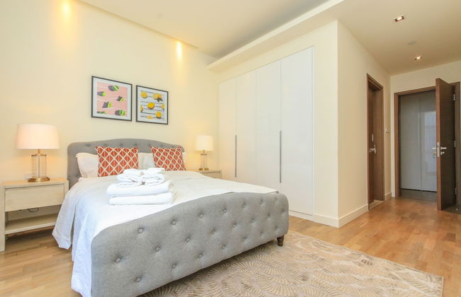 Driven Holiday Homes - City Walk 22 - Photo 2