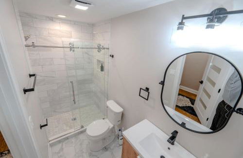 Luxury 9 BR, Villa Mins from Downtown and the Lake - Foto 17