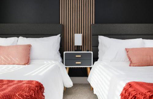 Comfy 2BR-Southtown Near Rvrwalk, Dome & Conv - Photo 13