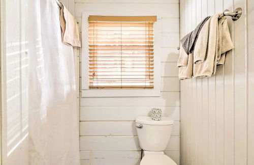 Private Lake Access and Canoes Pennsylvania Cottage - Foto 16