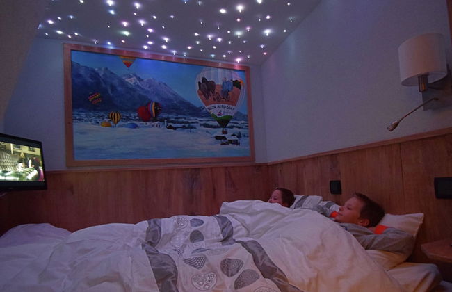 Pleasant Holiday Home Near the Centre of Haaren - Photo 10