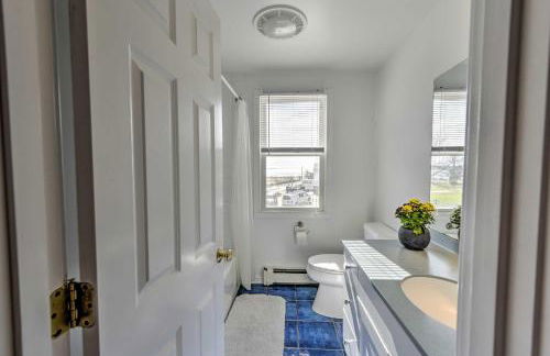 Multi-Level Marion House Loft, Deck and Ocean Views - Photo 9