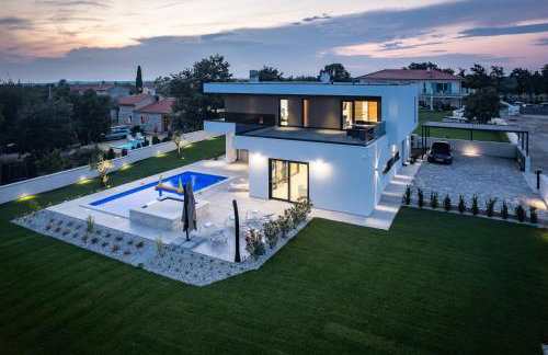 Villa MaEm in Central Istria for families with Sauna, Whirlpool & Sea View - Foto 8