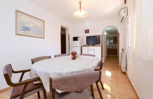 3 Bedroom Pet Friendly Apartment In Artatore - Foto 4