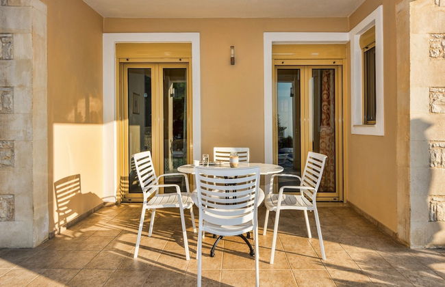 Palladio Luxury Villa - Photo 22