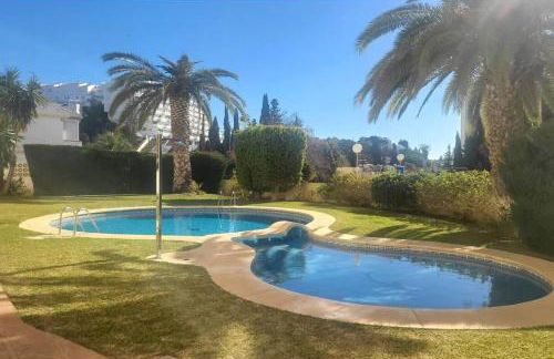 CYV Simple living near beach w pool in Fuengirola - Photo 1