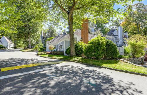 Golf Course Views and Pool Access! Norwich Studio - Foto 32