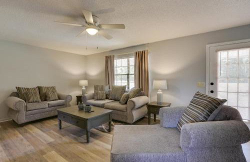 Pet-Friendly Slocomb Vacation Rental with Sunroom! - Foto 1