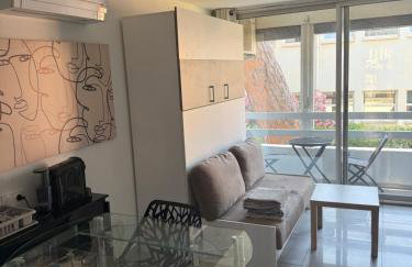 Superbe studio climatisé sur le port de Hyeres - Foto 2