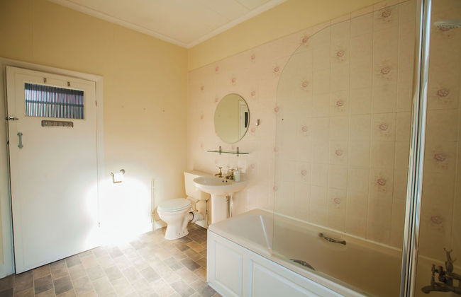 Comfy Kingston Central Garden House & Free Parking - Foto 41