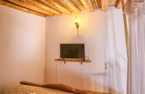 Stone Arch - Photo 19