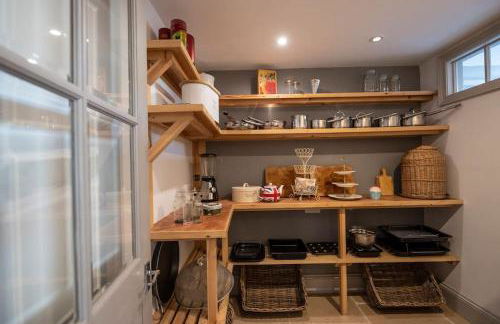 Georgian Country House -Panoramic Views -Sleeps 12 - Photo 33