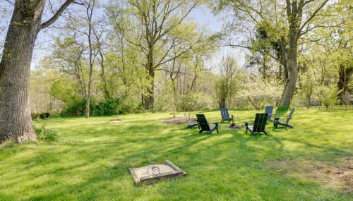 Mid-Century Modern Fayetteville Home Close to Town - Foto 2