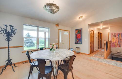 Swim Dock and Game Room Lakefront Home in Siren! - Foto 7