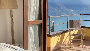 EnjoyIseoLake - Le Terrazze - 2 rooms flat with a pool and a terrace with a stunning lake view - Foto 5
