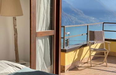 EnjoyIseoLake - Le Terrazze - 2 rooms flat with a pool and a terrace with a stunning lake view - Foto 5