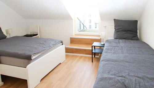 Spacious Apartment with Balcony & WiFi - Foto 5