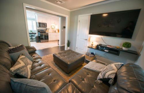 Walk to the Silos! 3 Bed 1960's Bungalow near Baylor - Foto 100