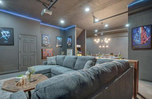 Exciting Valrico Villa with Private Pool and Game Room - Foto 10