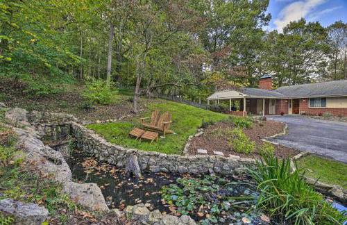 Easy Hiking and Sightseeing! Kingsport Home with Deck - Foto 1