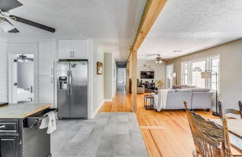 Redwing Farm Cottage - Mountain Views and Firepit! - Foto 21