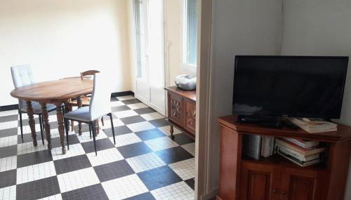 Le calme près de la ville - Foto 2