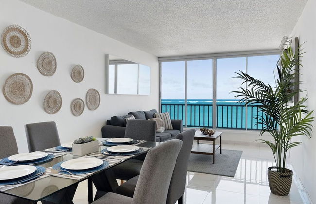 Flamenco Beach 2BDR Oceanfr Pool Parking - Photo 24