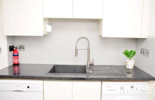 29EW Dreams Unlimited Serviced Accommodation- Staines - Heathrow - Foto 7