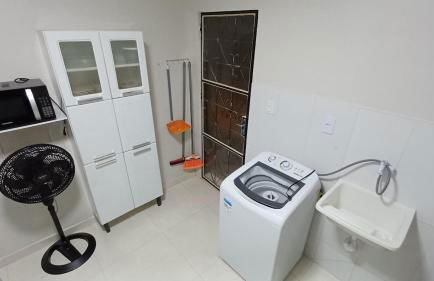 Quitinete para 2 pessoas na Rua Beco Natal - Foto 5