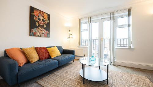 The Burton- Free Gated Parking - Foto 2