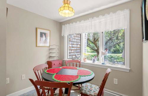 On the Chatham Loop - 1 Min to the Beach - Photo 11