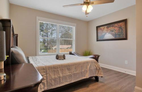 Spacious 4-bedroom Marietta Home w/ free parking - Foto 22