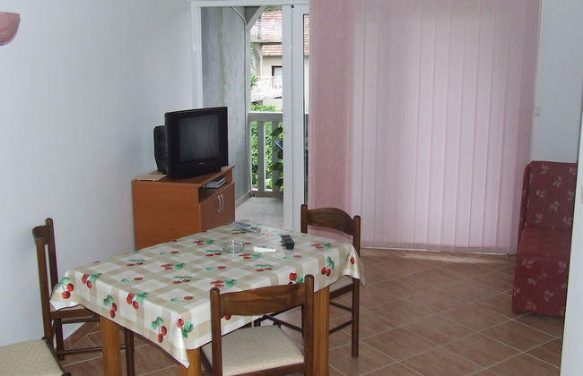 Apartments Lazović - Foto 9