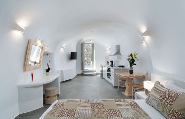 Yiota Collection 4 Suites & 4 Prive Jacuzzi - Foto 36