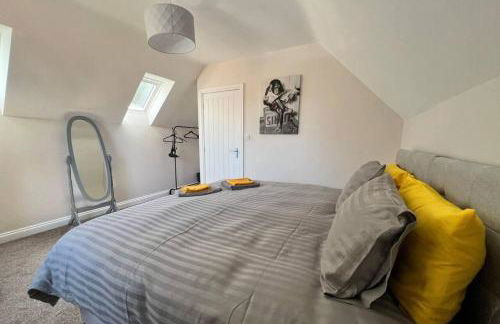 2-Bed House - Sleeps 6 - Garden Parking Wifi - Foto 2