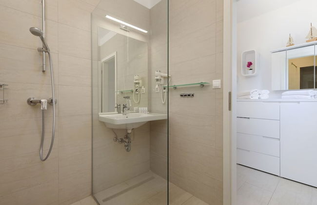 Heritage Apartment With Swimming Pond - Foto 5