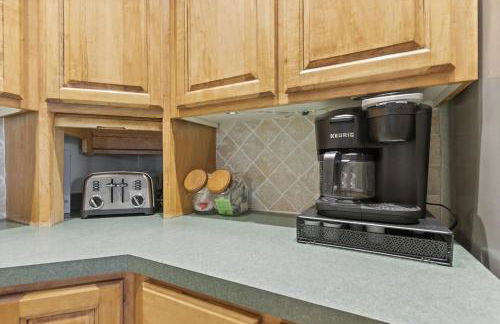 6bedrooms, ramp boat dock slips water toys, nice cove area - Foto 13