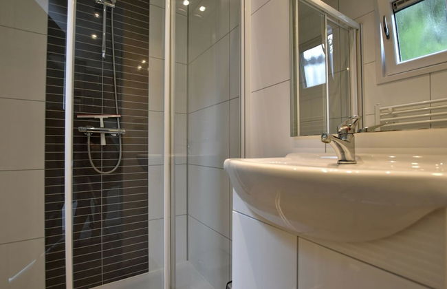 Cosy Chalet w/ Garden Patio - Foto 10