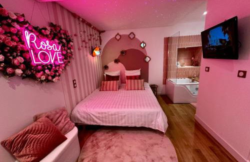 LOVE Room - Balnéo - Ciel Etoilé - Free Wifi - Netflix - Hyper Centre - Foto 7