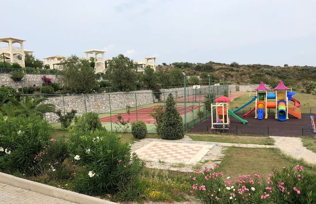 3 Bedrooms Apartment Lake View 5 by Likya Global - Photo 27