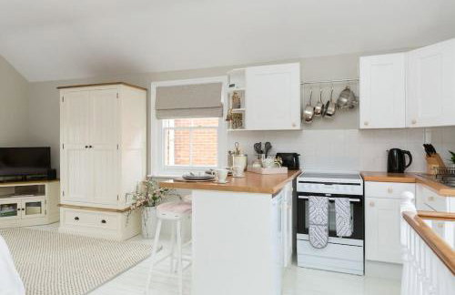 Stylish and homely 1 bed Edwardian Coach House - Foto 8