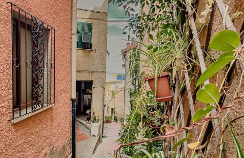 The Historic Oil Mill- Romantic Retreat - Foto 27