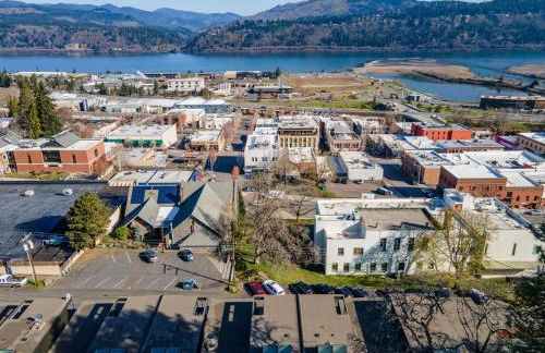 Four - River View Hot tub Luxurious Downtown Loft - Foto 3