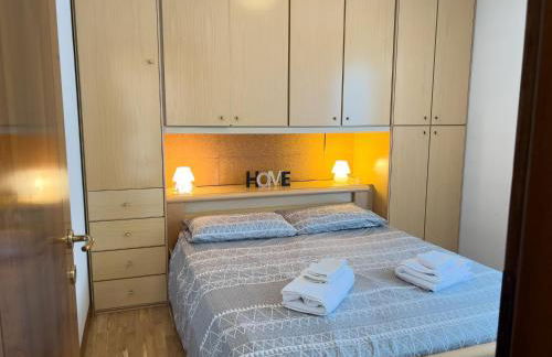 10 minuti a piedi dal centro - Zona Tranquilla e Silenziosa - Foto 2