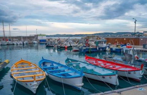 Sea View Apartment - Private Parking, Swimming Pool, Air Conditioning - Foto 29