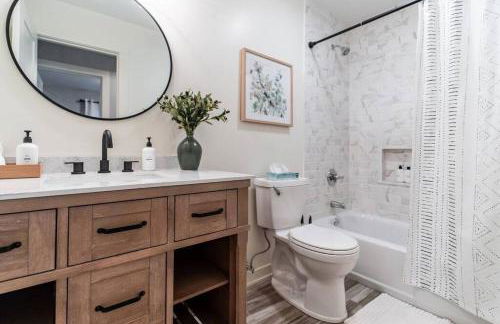 OliveBranch-LuxeDesigner Home-Spa-Firepit-GameZone - Foto 41