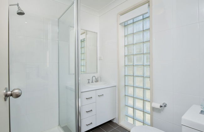 Sea Whispers - Photo 18