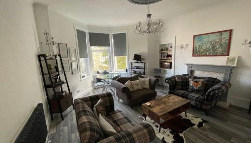 Isle of Bute Blissful Retreat- Stunning 3 Bed Flat - Foto 1