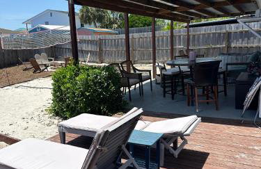Beachside Bliss - Breakfast, Walk to Schooners, Sleeps 15, Fenced Privacy - Foto 46