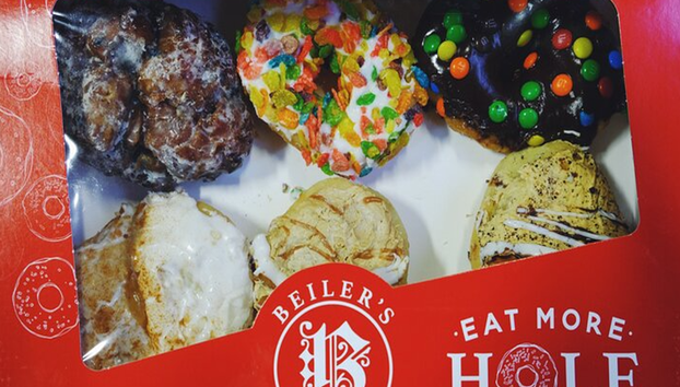 Philadelphia Downtown Holiday Donut Tour - Foto 5